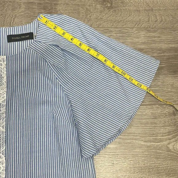 Ivanka Trump Blue and White Striped Short Flutter Sleeve Blouse Lace S - Picture 10 of 15